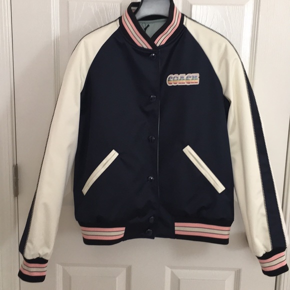 Coach Jacket - Picture 4 of 7